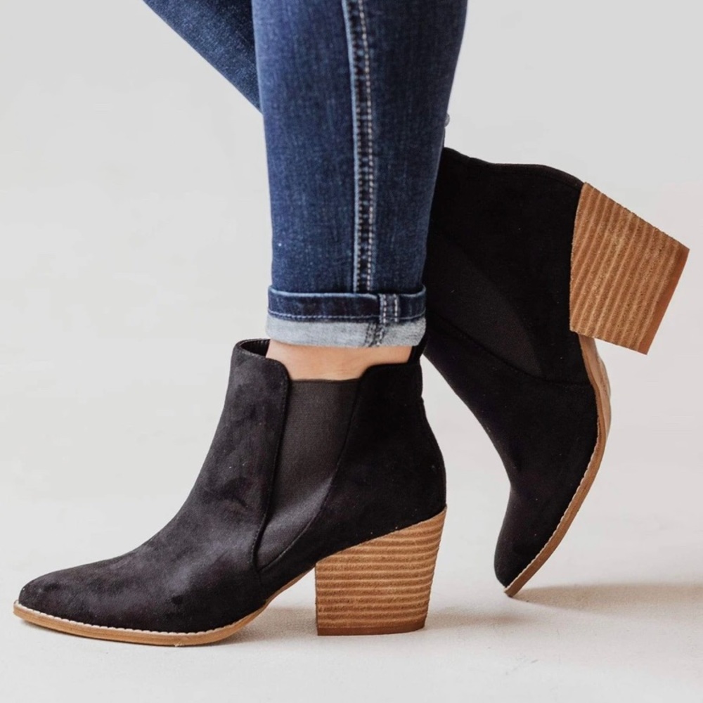 Black Side Stretch Ankle Boots